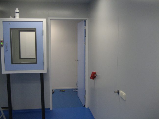 doorgeefkast met interlocksysteem