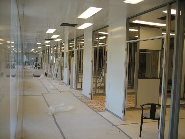 cleanroom_plafond_highcare_cleanrooms_07