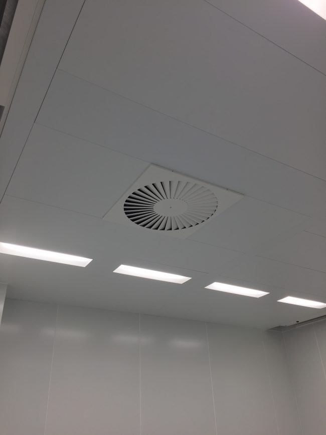 cleanroom_plafond_highcare_cleanrooms_15