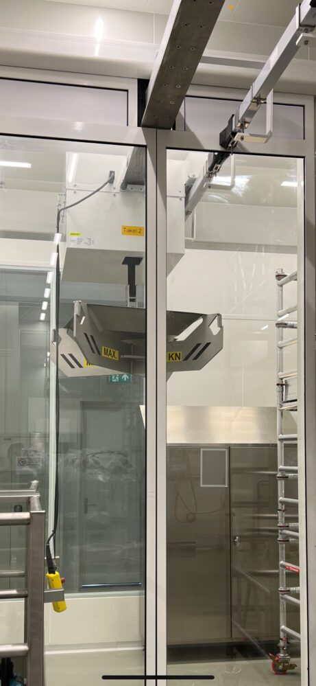 sliding doors in a Highcare